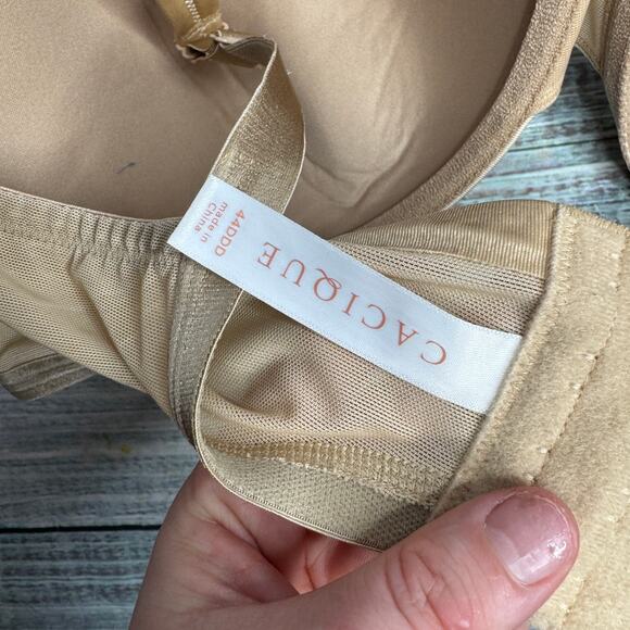 Cacique Smooth Lightly Lined Full Coverage Bra 48DDD Nude Beige Underwire - Picture 2 of 4
